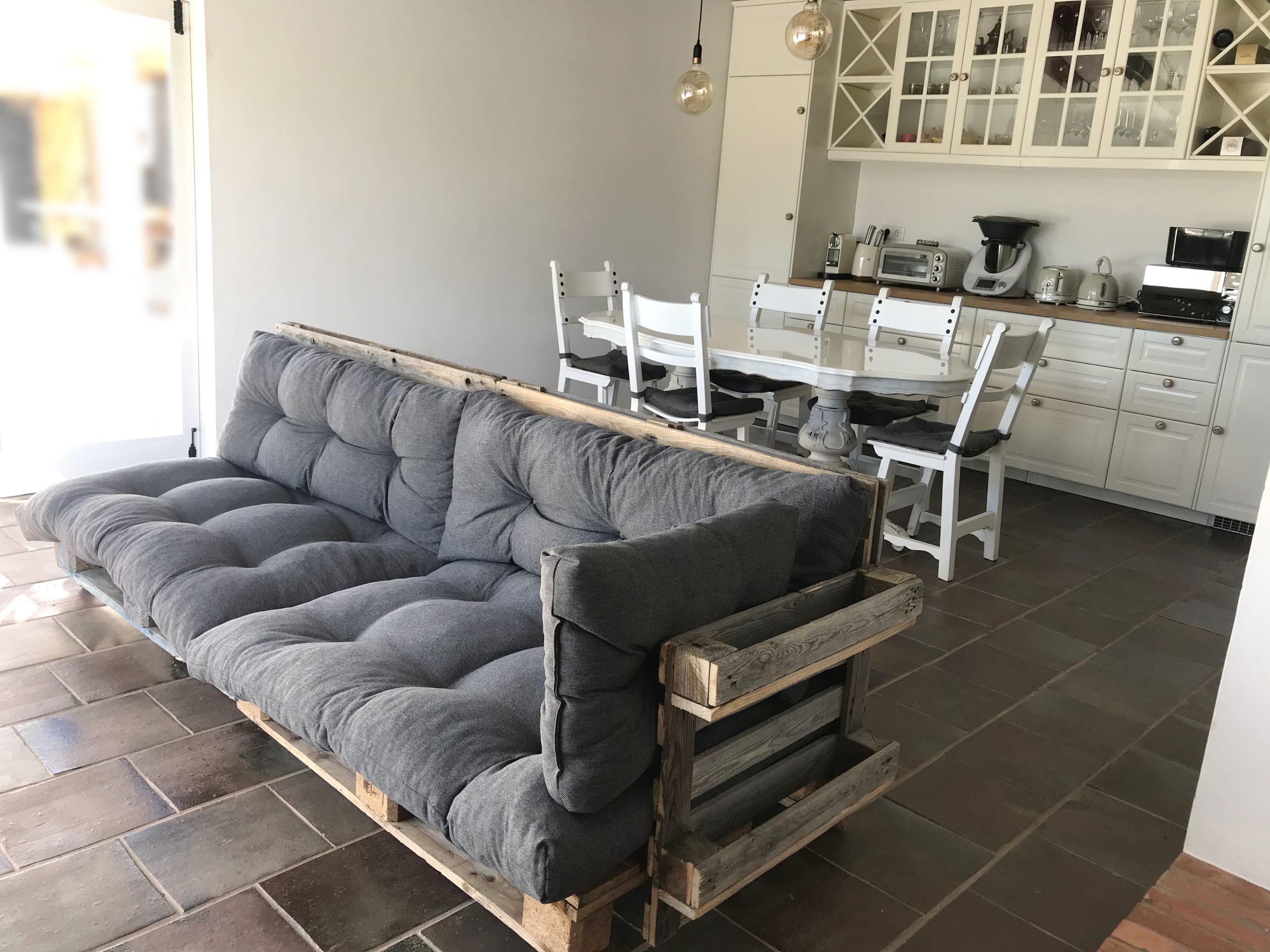 LUA living room sofa from lateral corner