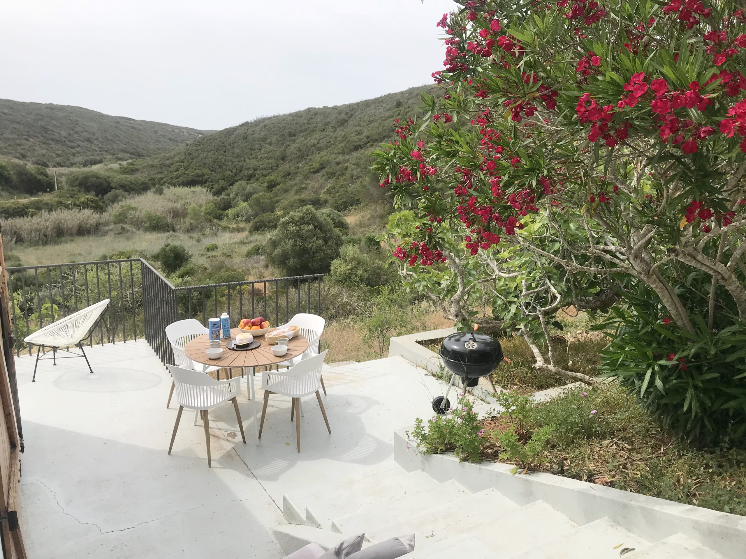 SOL - balcony breakfast table